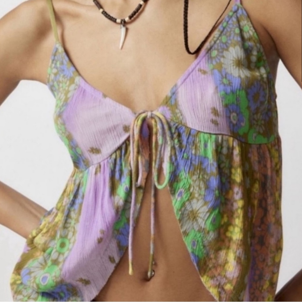 Floral Tie Front Tank Top